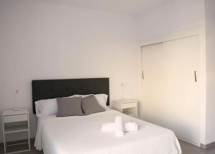 Апартаменты Cozy Next To The Sea *