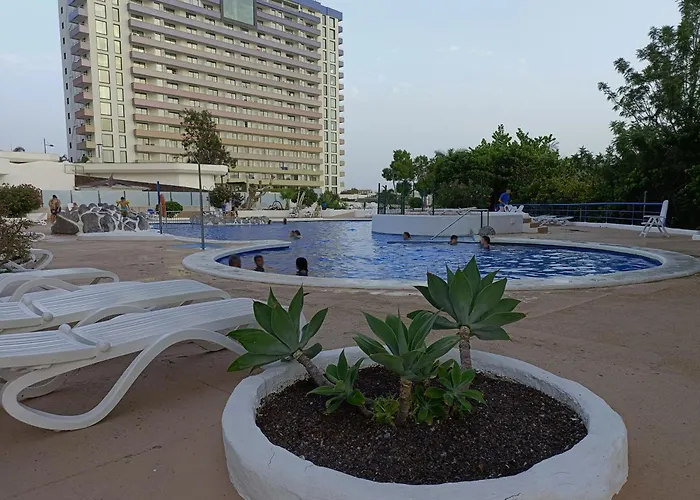 Апартаменты Cozy Next To The Sea Адехе